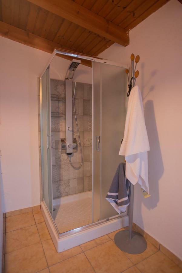 Villa Kamelia-Renovated Old House-South Crete Galia ภายนอก รูปภาพ